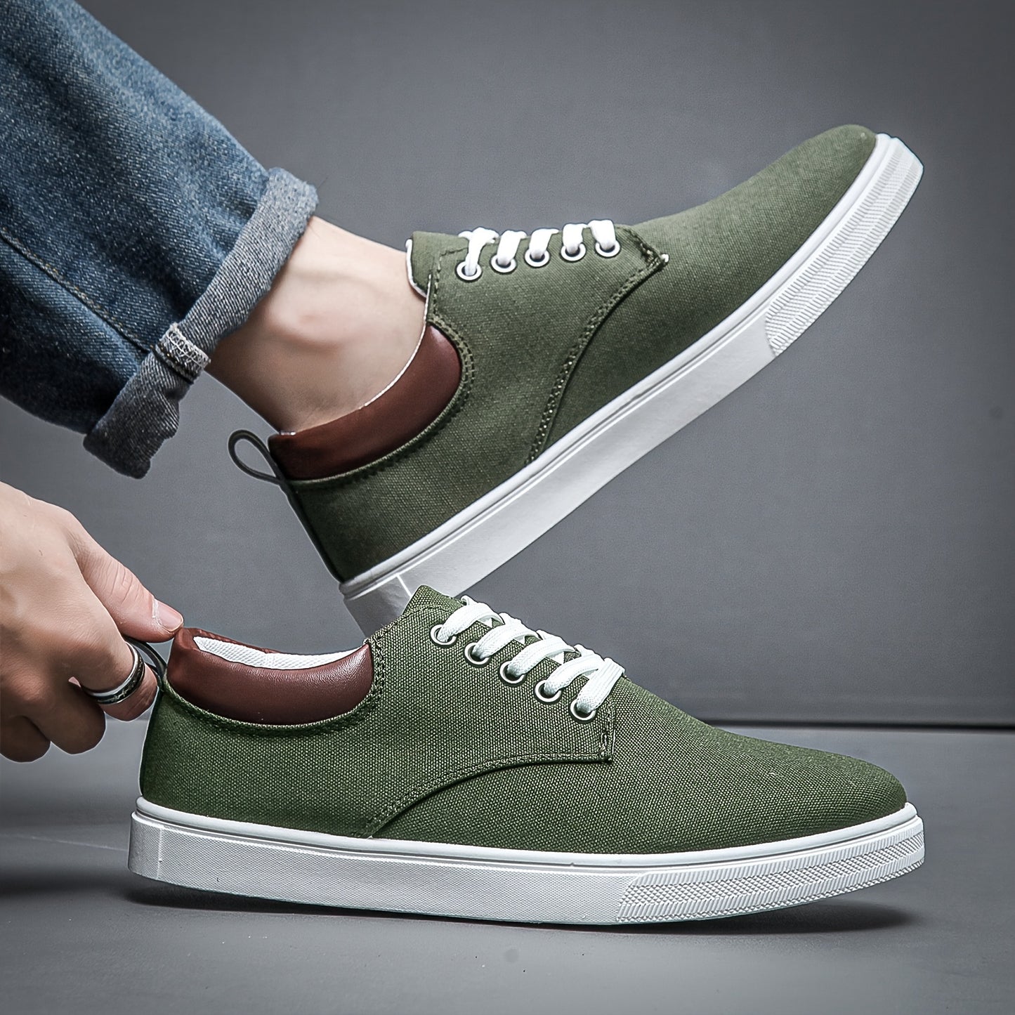Men's Trendy Solid Skate Shoes, Comfy Non Slip Casual Lace Up Sneakers For Men's Outdoor Activities